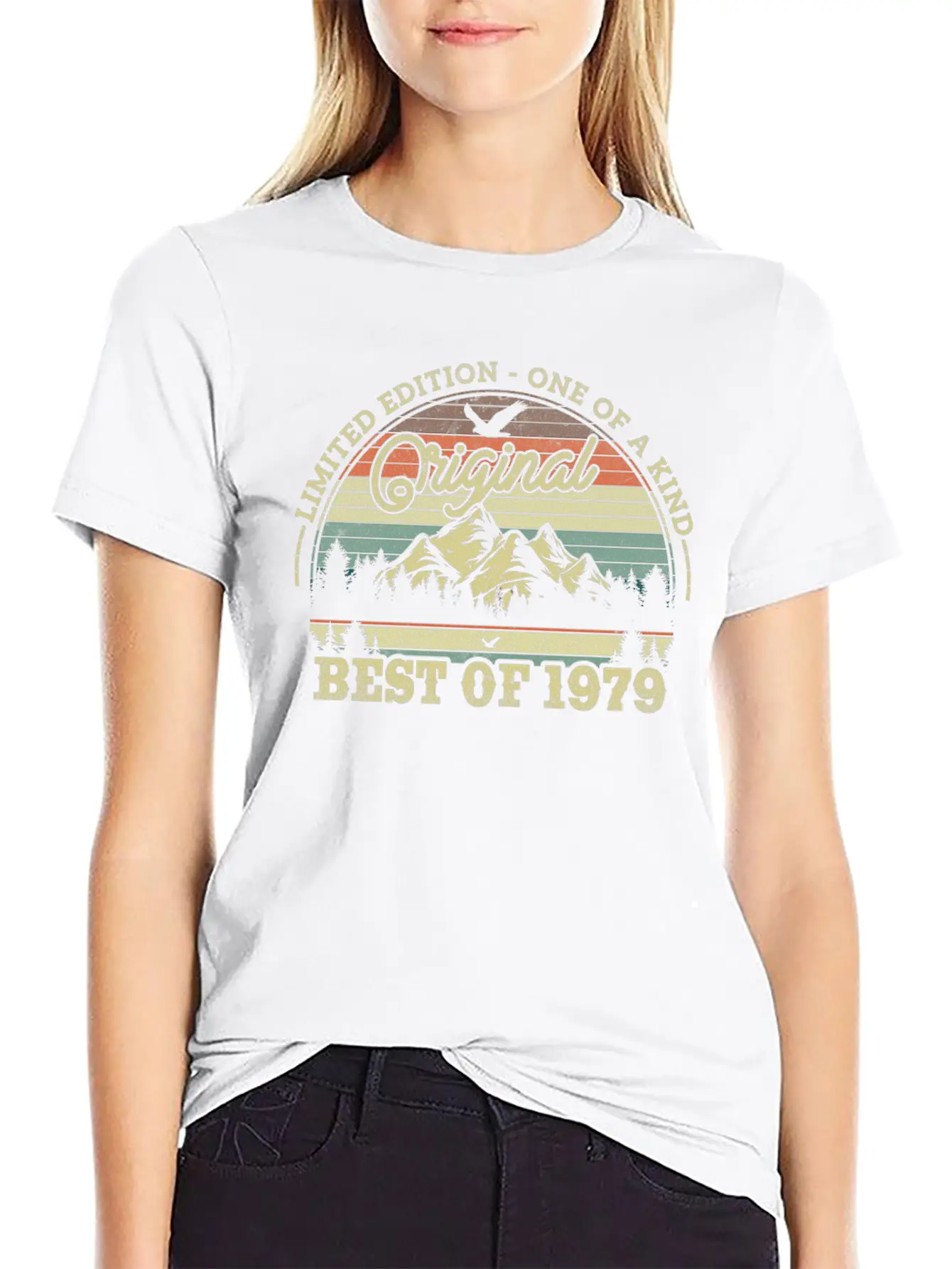 1979 Vintage Birthday Gift Relaxed Everyday Tee – Lightweight And Durable Cotton