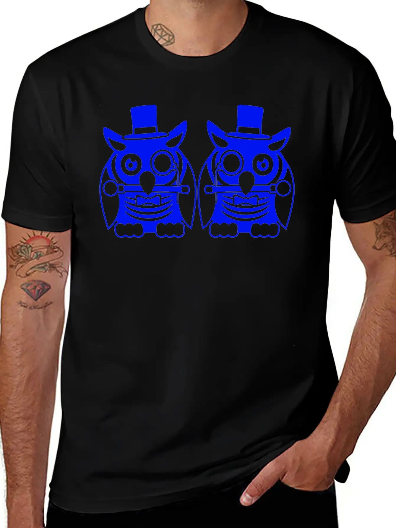 2 Owls Top Hat Monocle Glasses Rich Two Men Team Unisex Casual T-Shirt – Clean Design For Daily Comfort