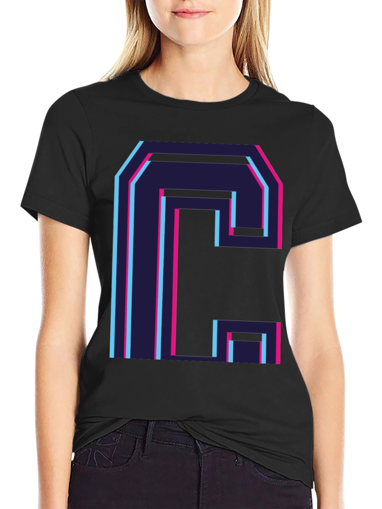 Retro C Letter Graphic Black Tee