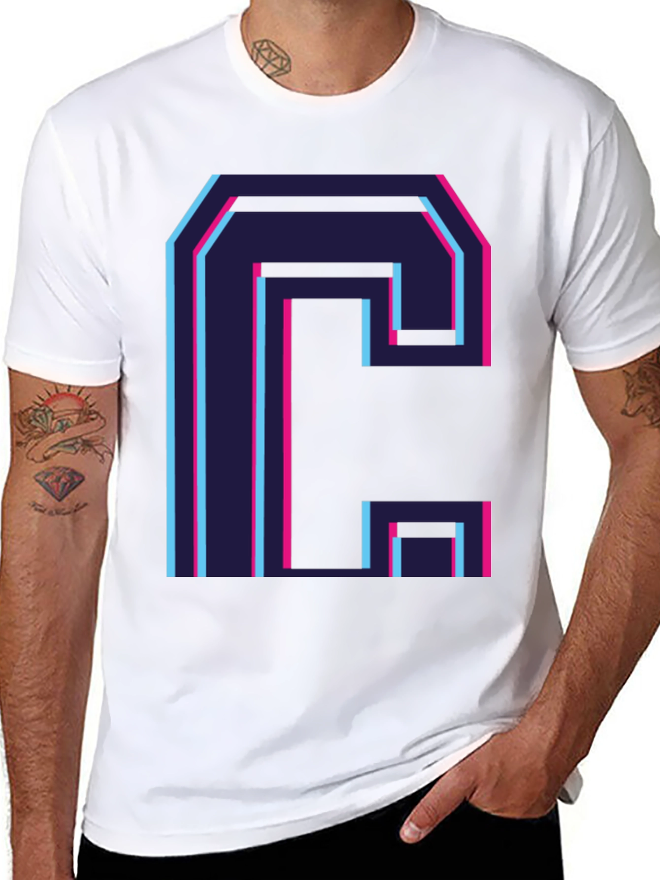 Retro C Letter Graphic Black Tee