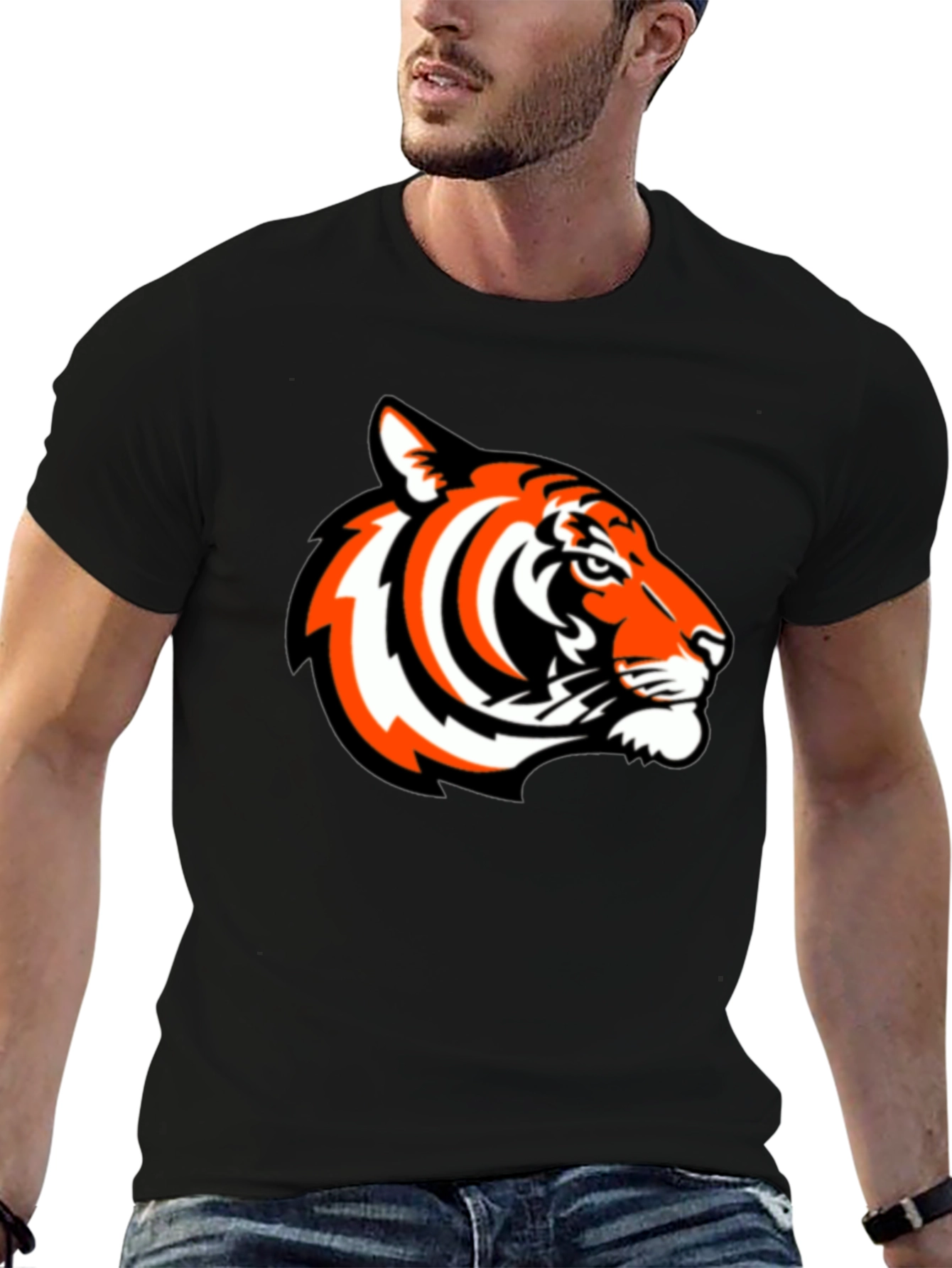 Bold Tiger Graphic Tee - Black Casual Comfort