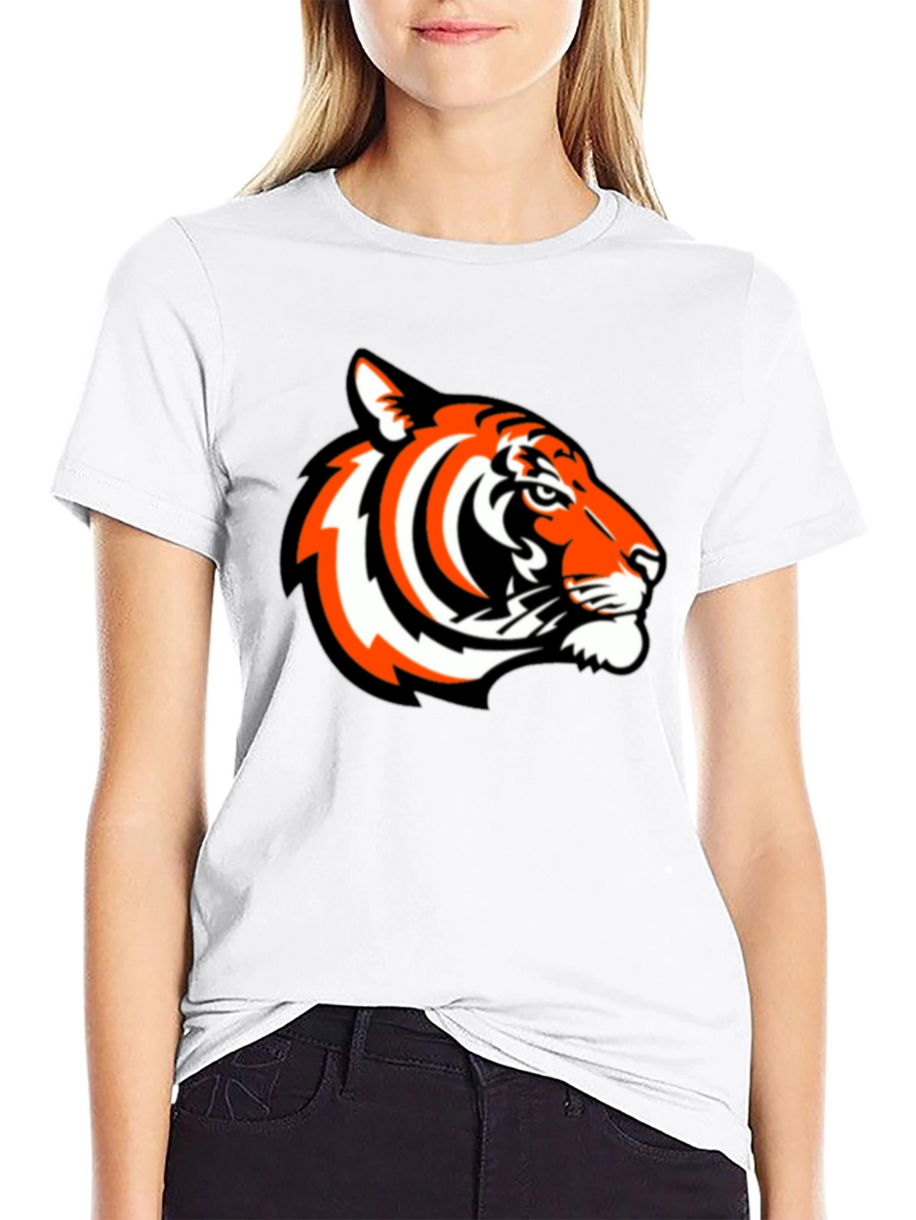 Bold Tiger Graphic Tee - Black Casual Comfort