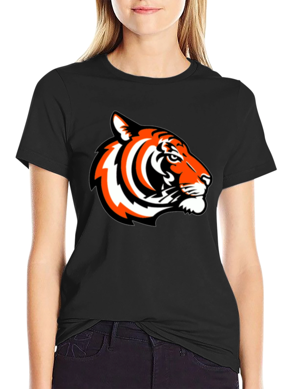 Bold Tiger Graphic Tee - Black Casual Comfort