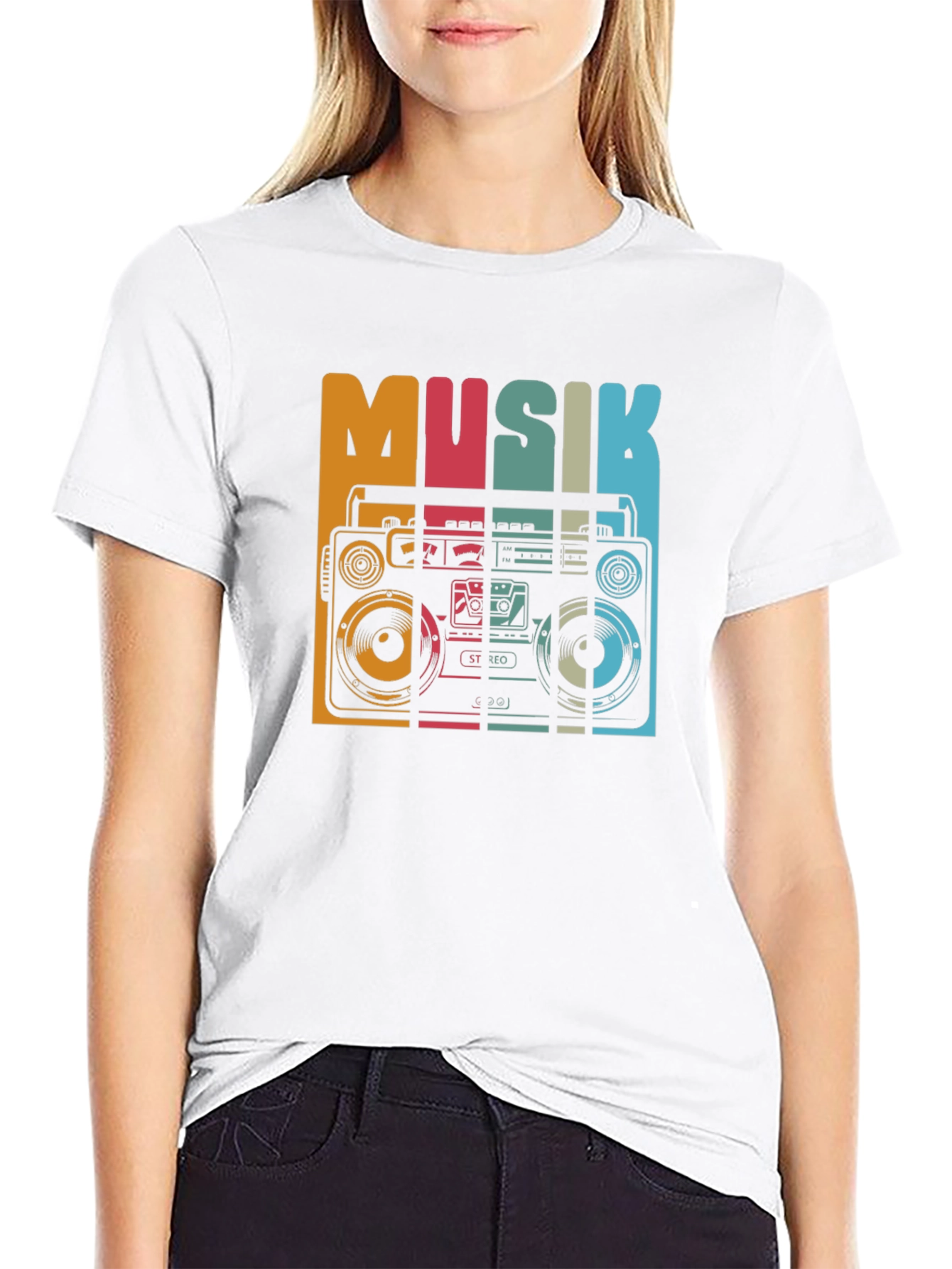 Retro Musik Boombox Graphic Tee