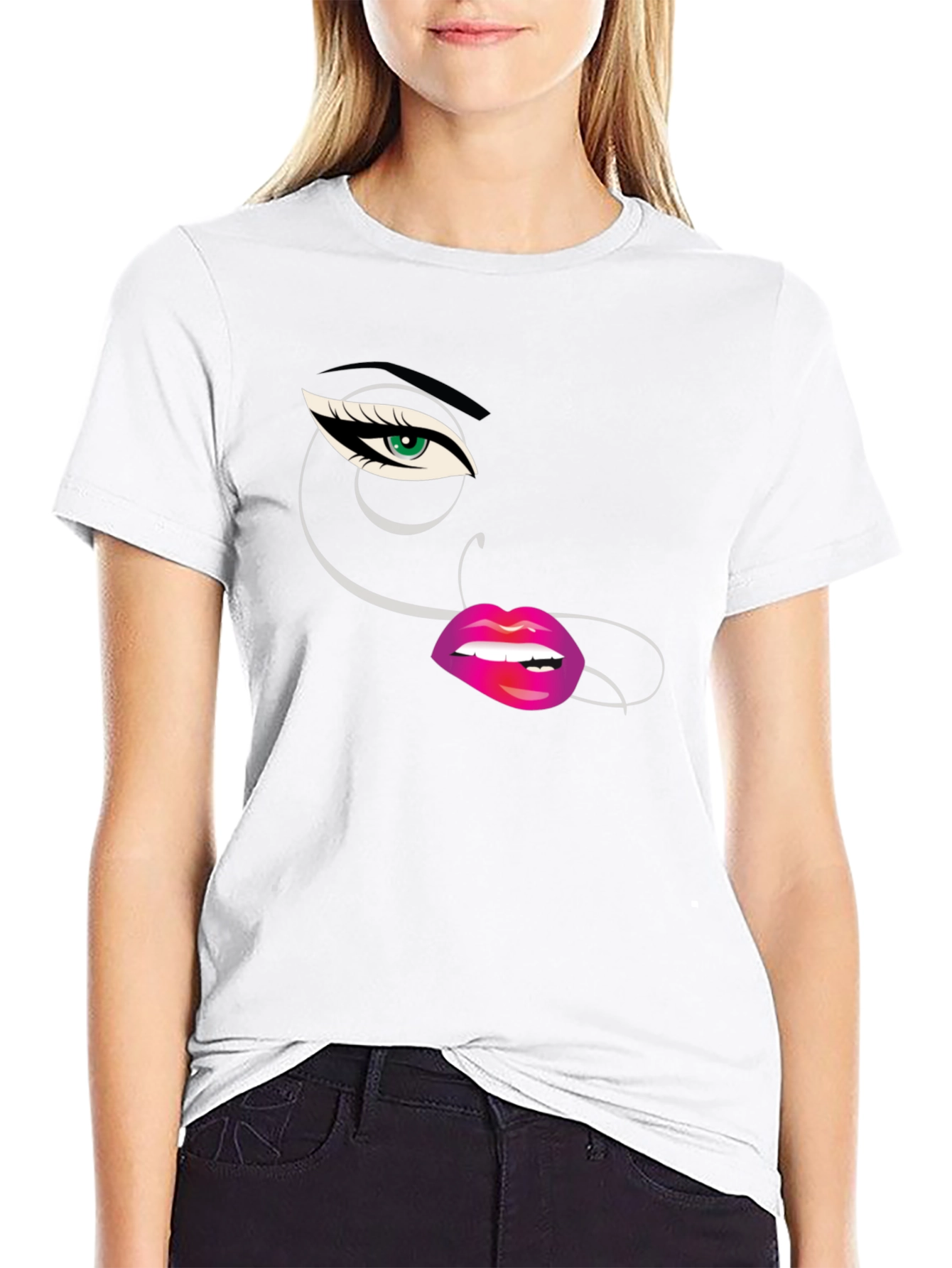 Eye & Lips Graphic Tee - Stylish Black T-Shirt
