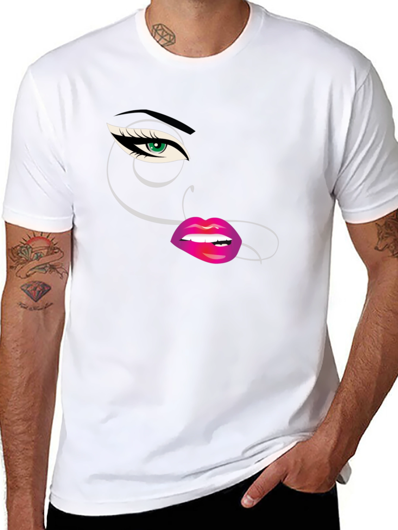 Eye & Lips Graphic Tee - Stylish Black T-Shirt