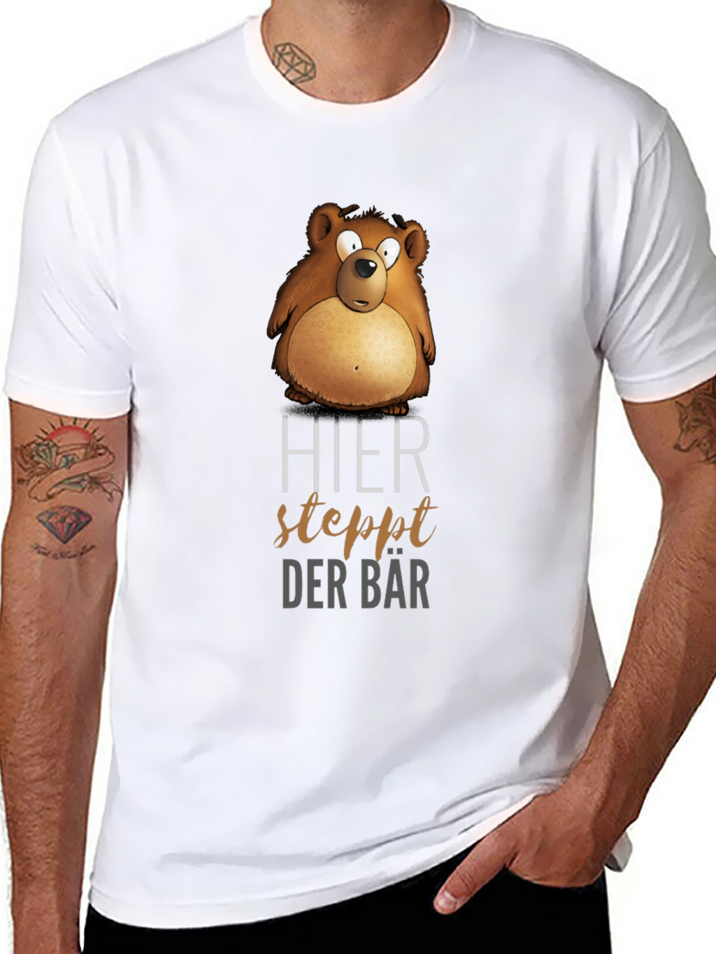 Humorous Bear T-Shirt - Hier Steppt Der Bär