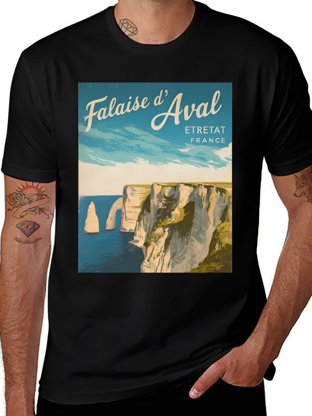 Falaise dAval Etretat France T-Shirt