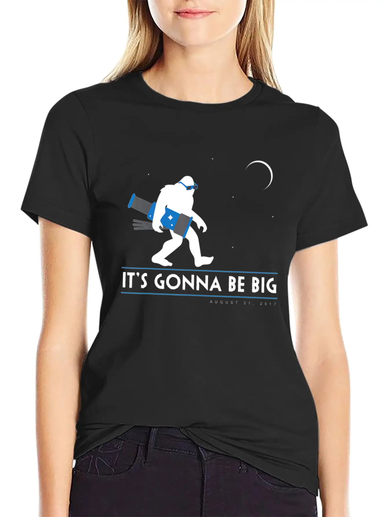 Bigfoot Total Solar Eclipse August 21 2017 Space Unisex Casual T-Shirt – Clean Design For Daily Comfort
