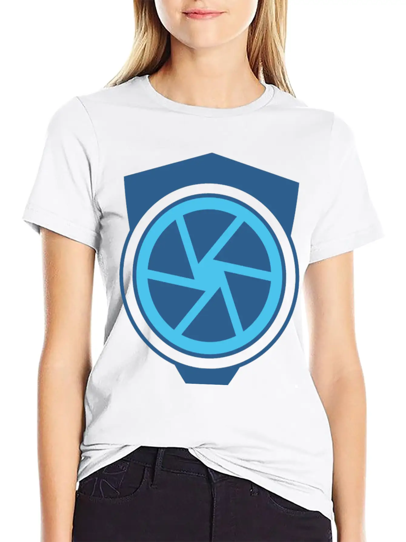 Camera Lens Classic Cotton Tee – Unisex Comfort For Any Season