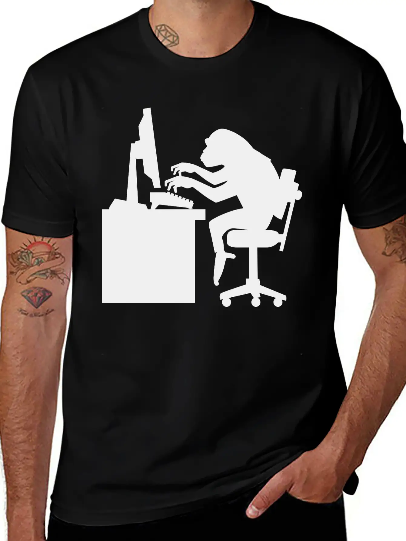 Chimp Pounding Keyboard Unisex Casual T-Shirt – Clean Design For Daily Comfort