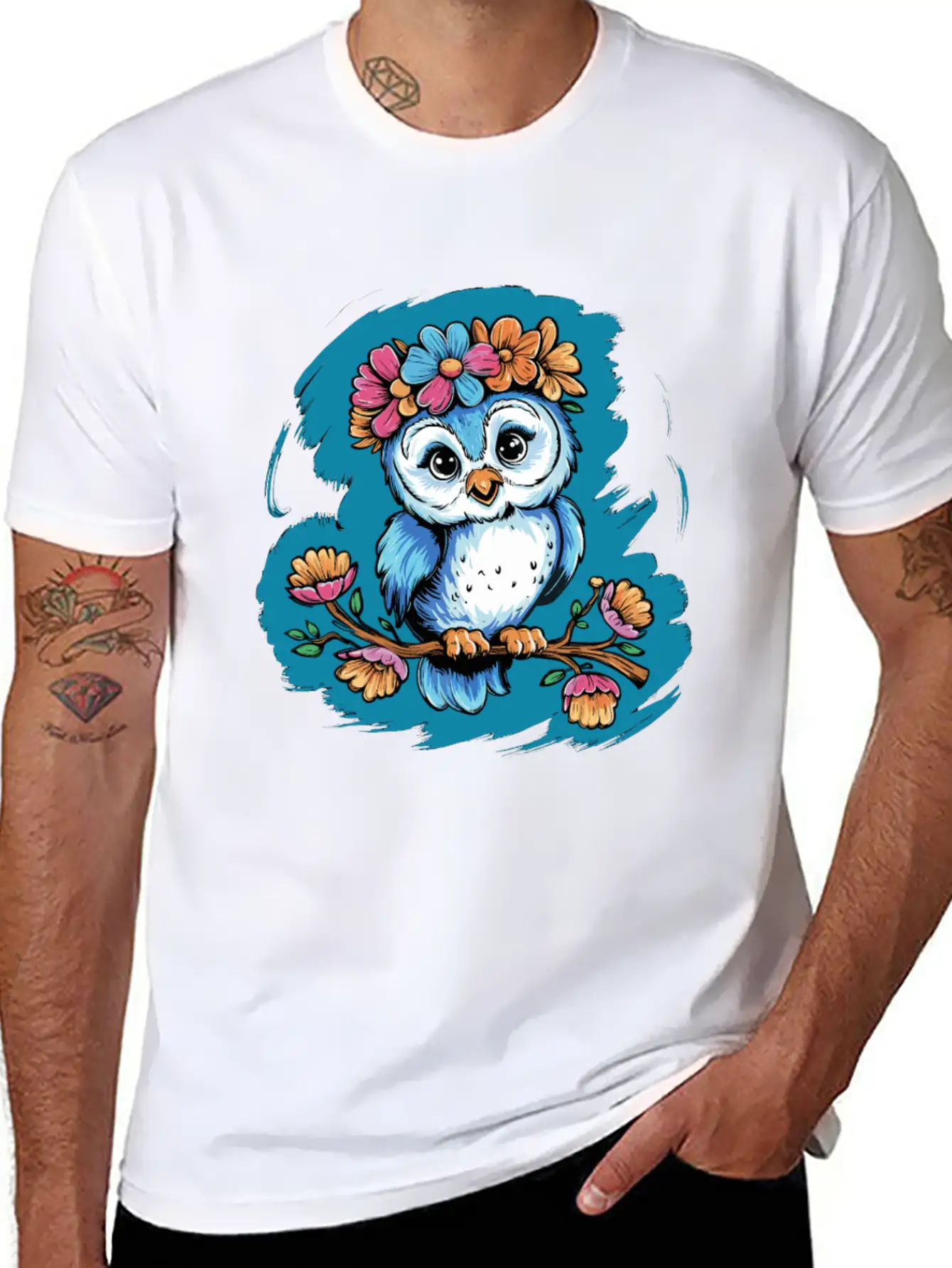 Cute Owl Bird Feathers Flowers For A Owls Fan Basic Graphic T-Shirt – Daily Comfort In Soft Cotton