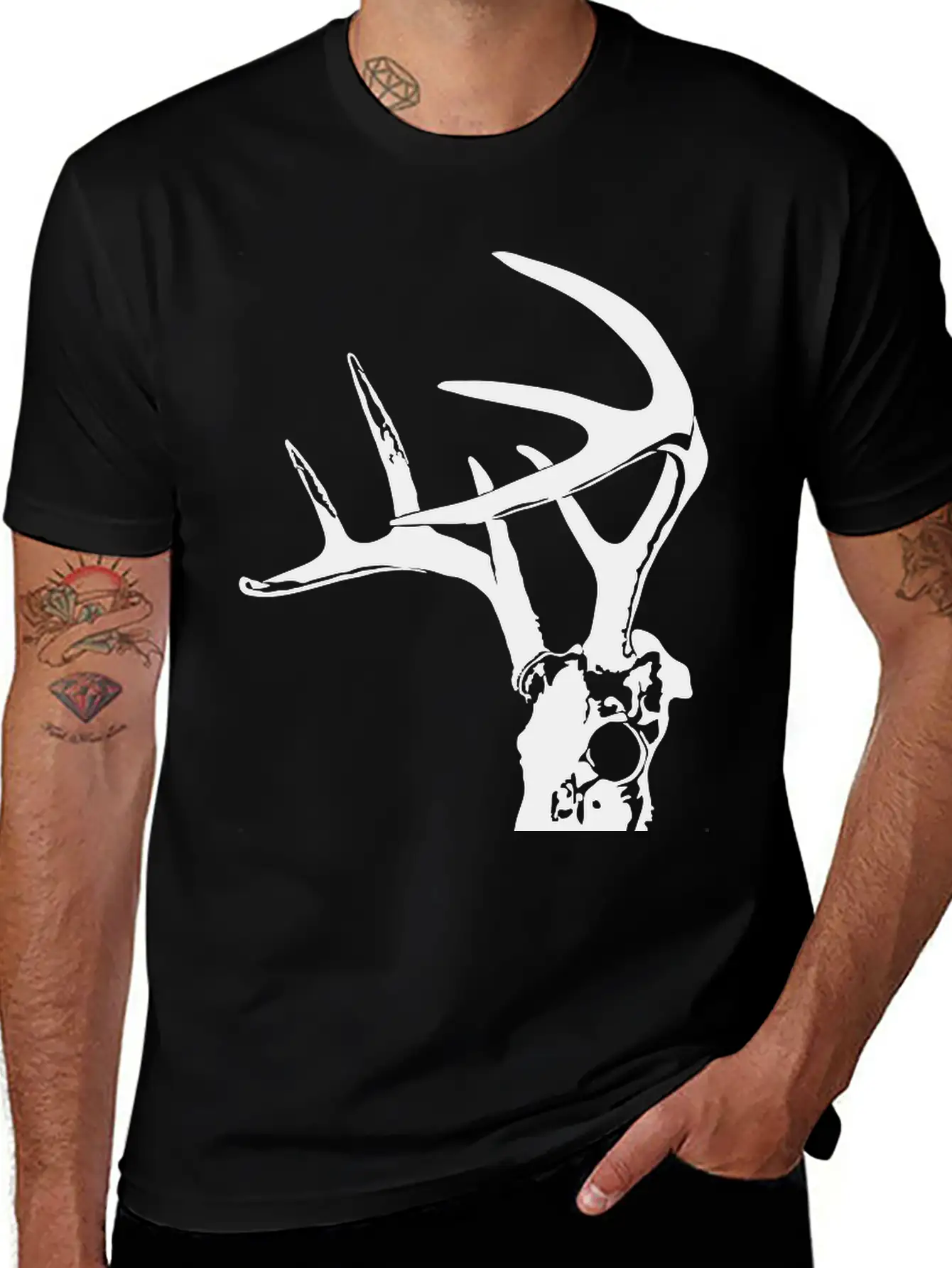 Deer Skull 2 Black Timeless Short Sleeve Tee – Comfy And Minimalist Design