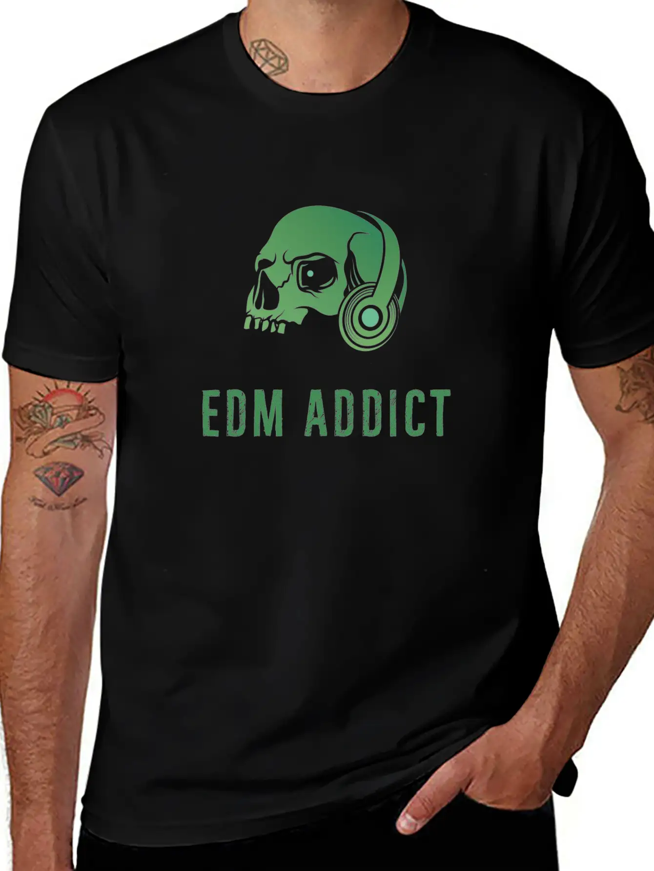 Edm Addict | Green Skull With Headphones Gift Basic Graphic T-Shirt – Daily Comfort In Soft Cotton
