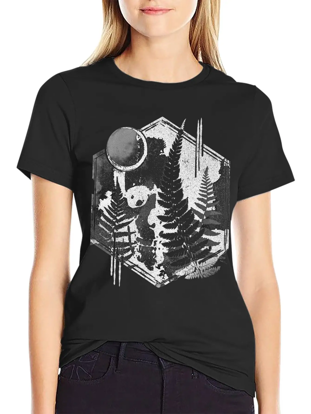 Fern Skull Relaxed Everyday Tee – Lightweight And Durable Cotton