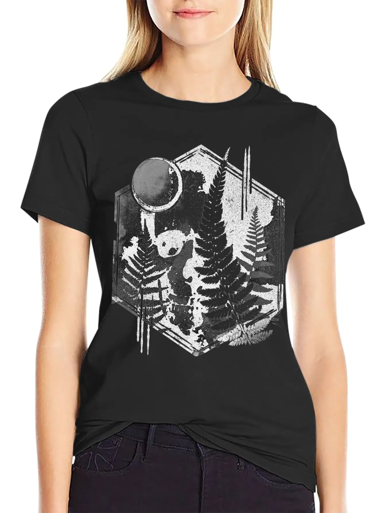 Fern Skull Relaxed Everyday Tee – Lightweight And Durable Cotton