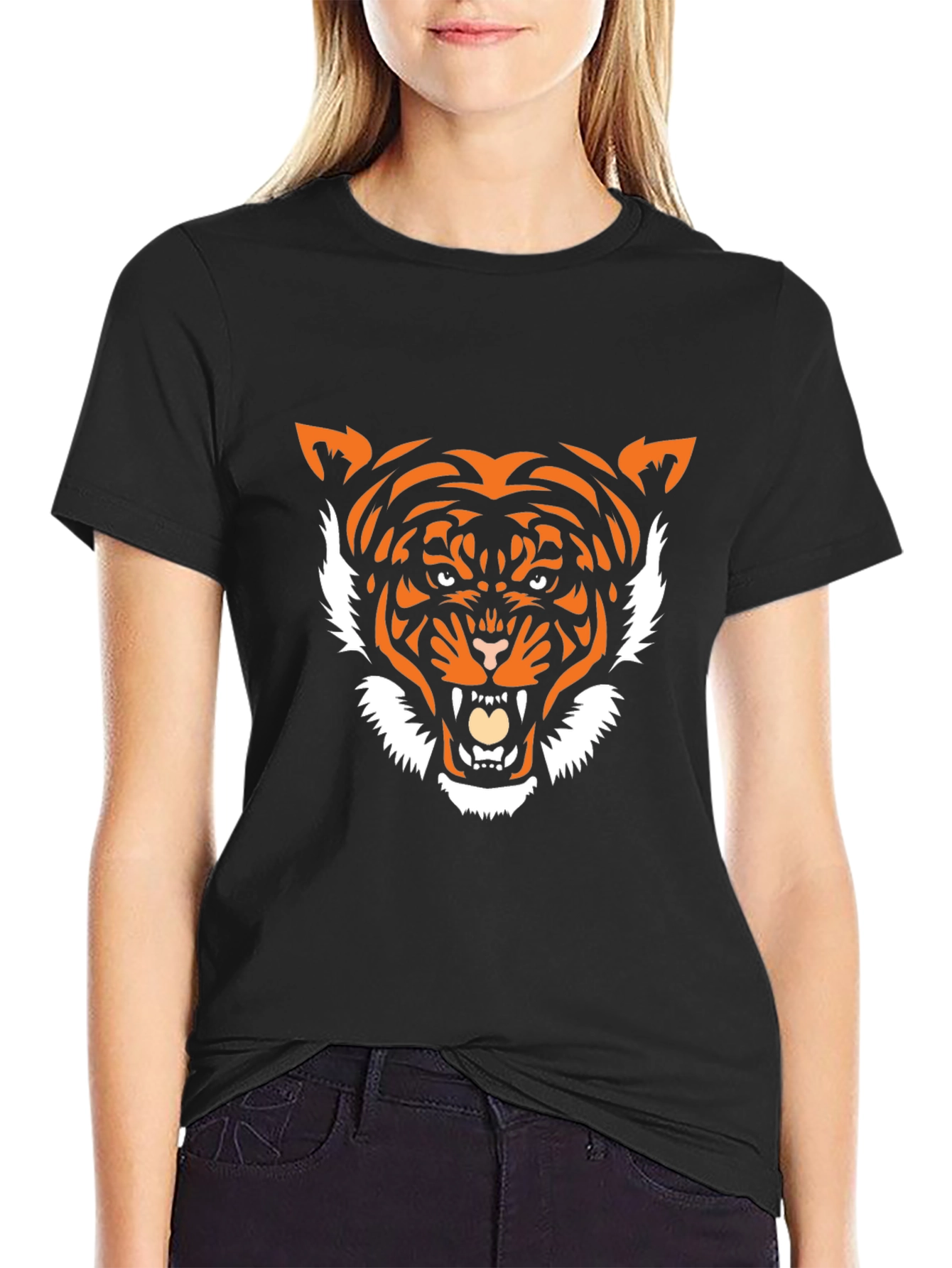 Tiger Graphic Print Crew Neck T-Shirt - Bold Style