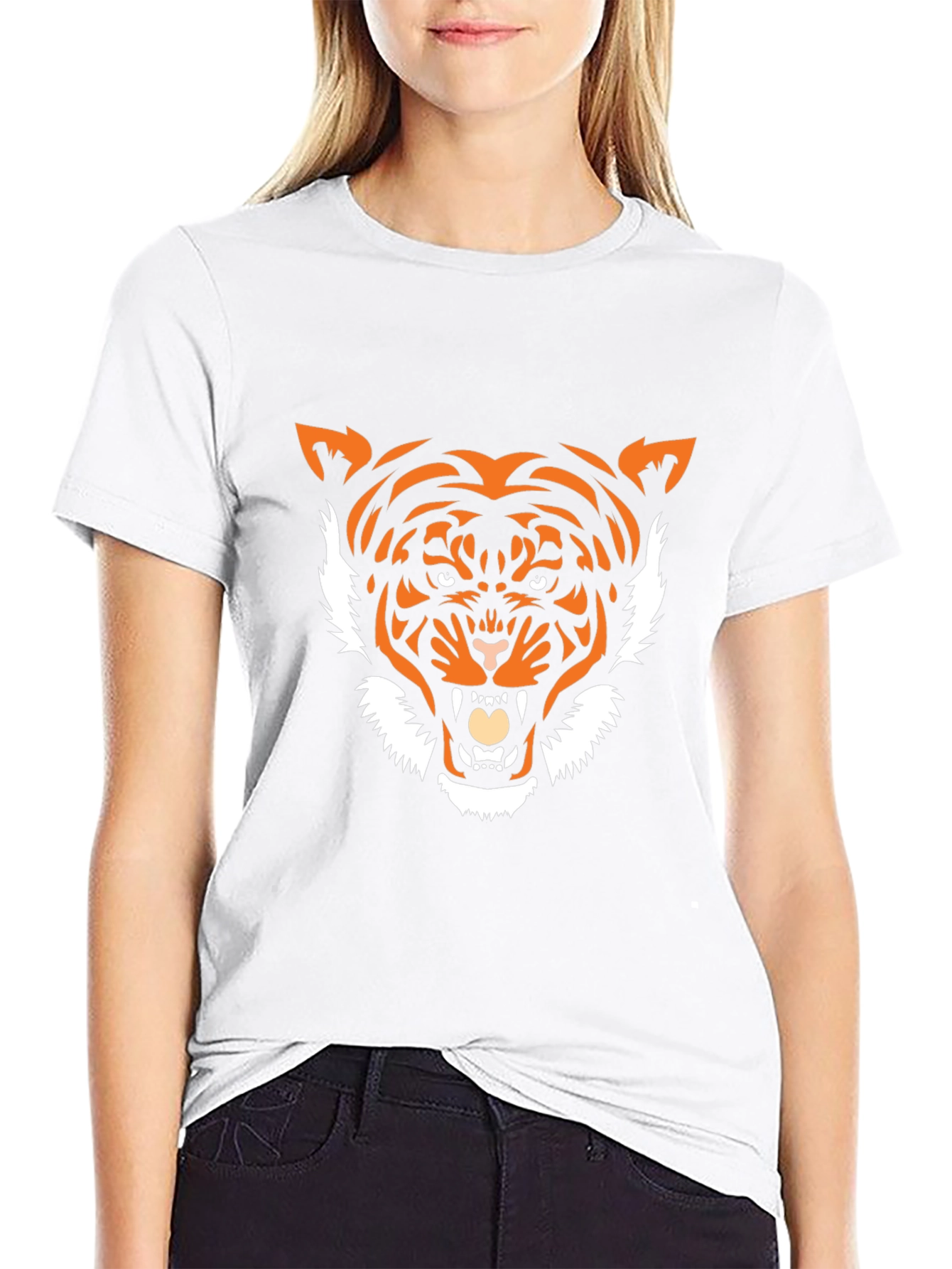 Tiger Graphic Print Crew Neck T-Shirt - Bold Style