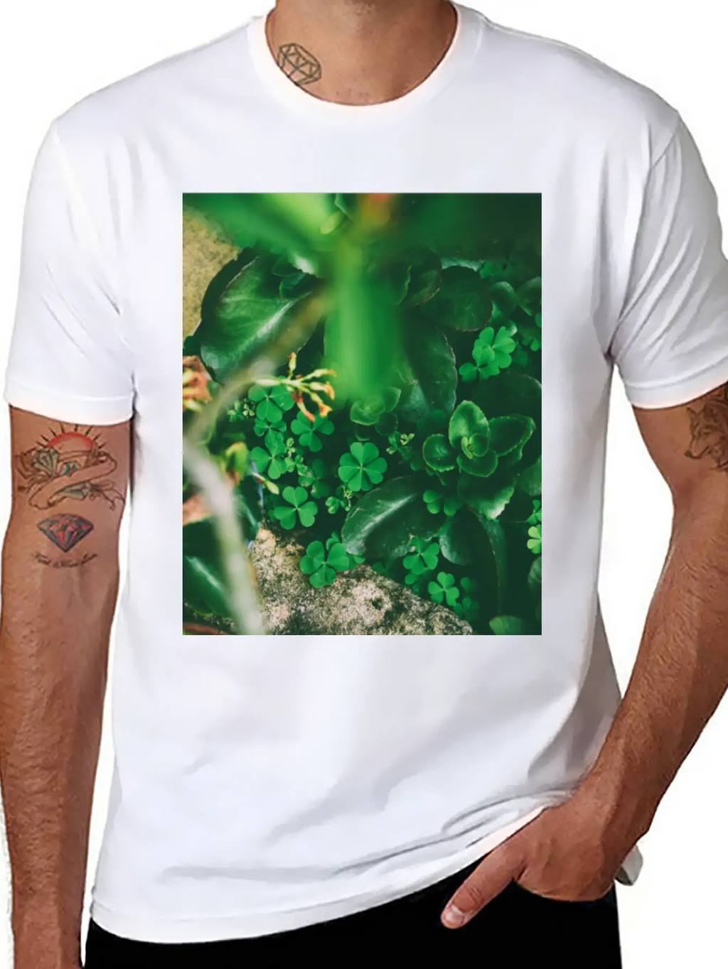 Four Leaf Clover Basic Graphic T-Shirt – Daily Comfort In Soft Cotton
