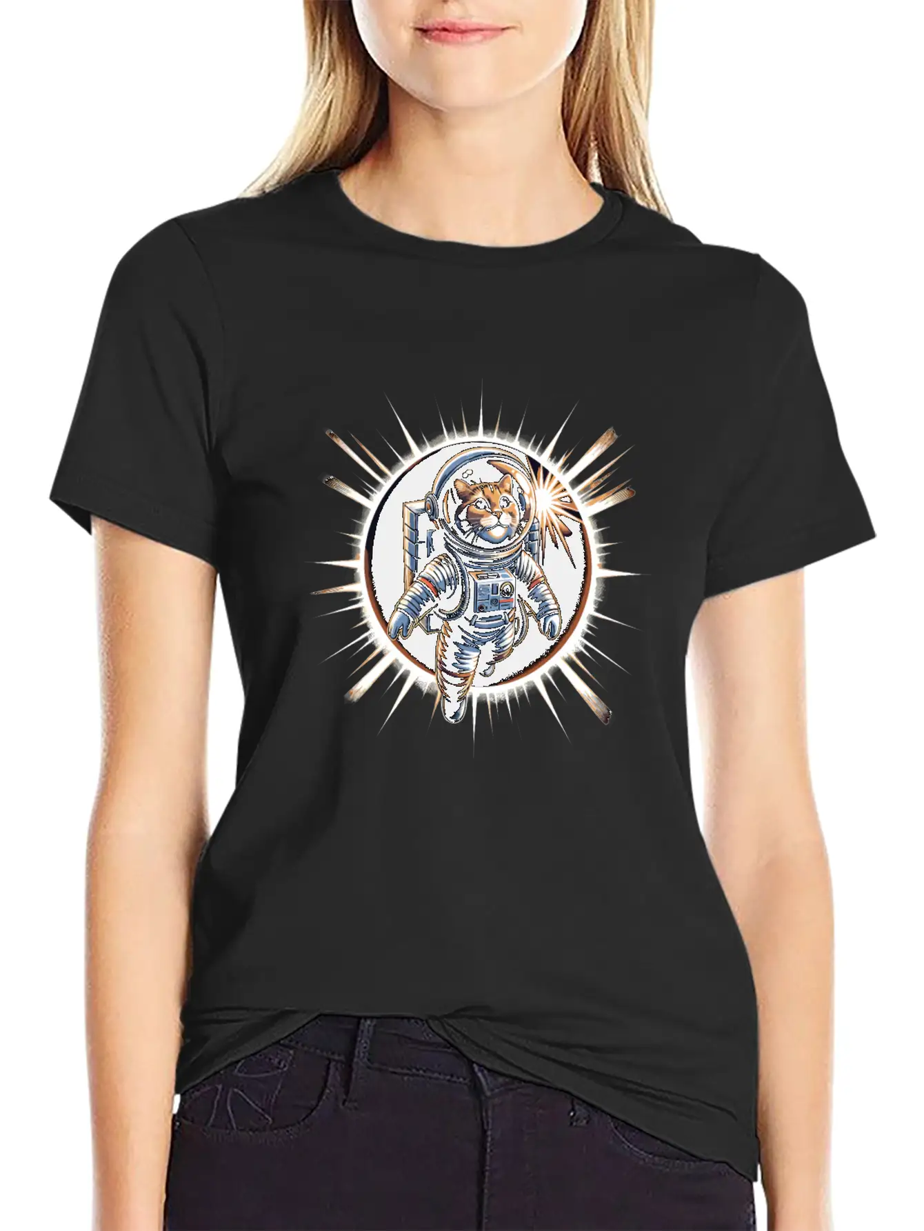 Funny Cat Astronaut Total Solar Eclipse 2024 Relaxed Everyday Tee – Lightweight And Durable Cotton