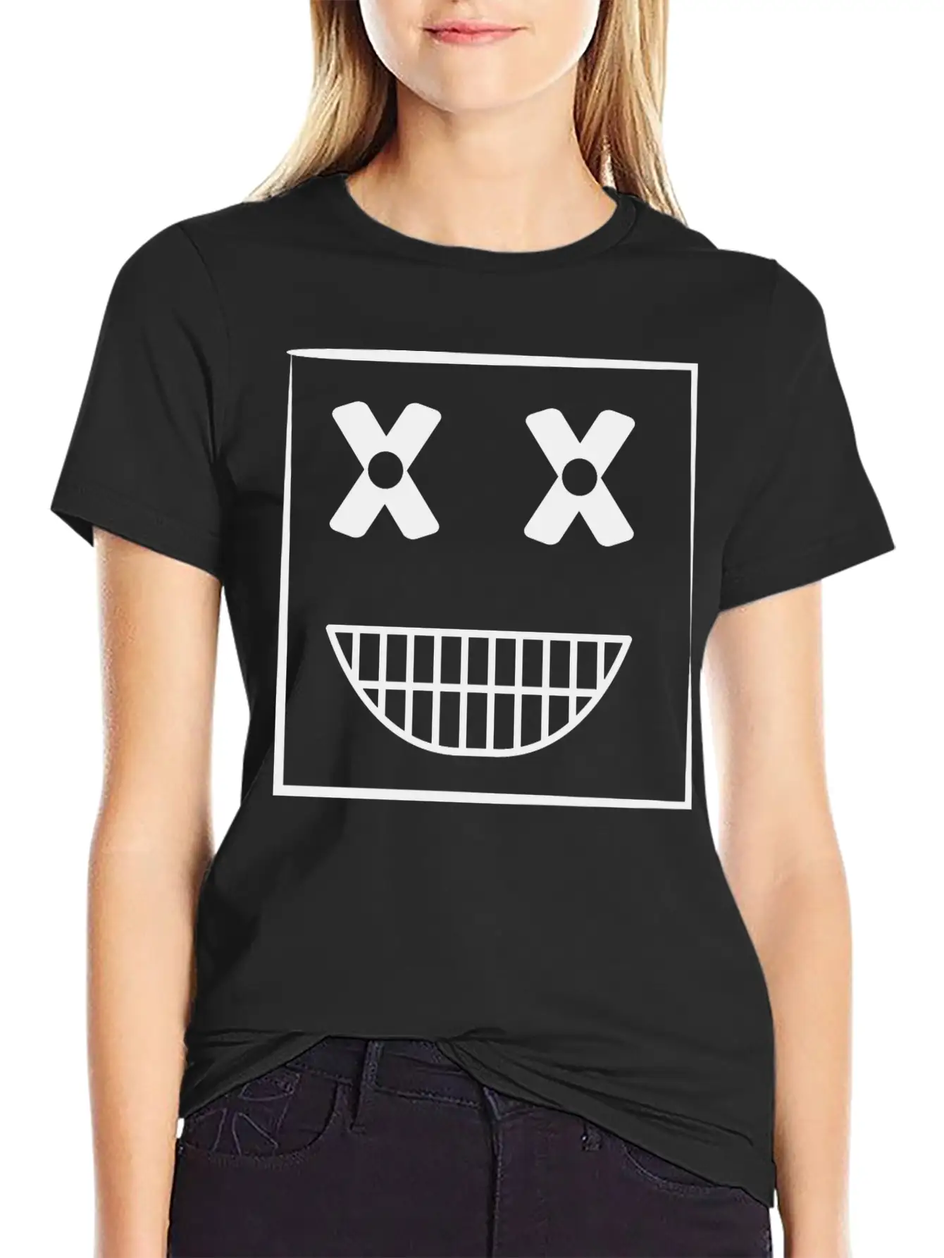 Funny Weird Smiley Squarehead Basic Graphic T-Shirt – Daily Comfort In Soft Cotton