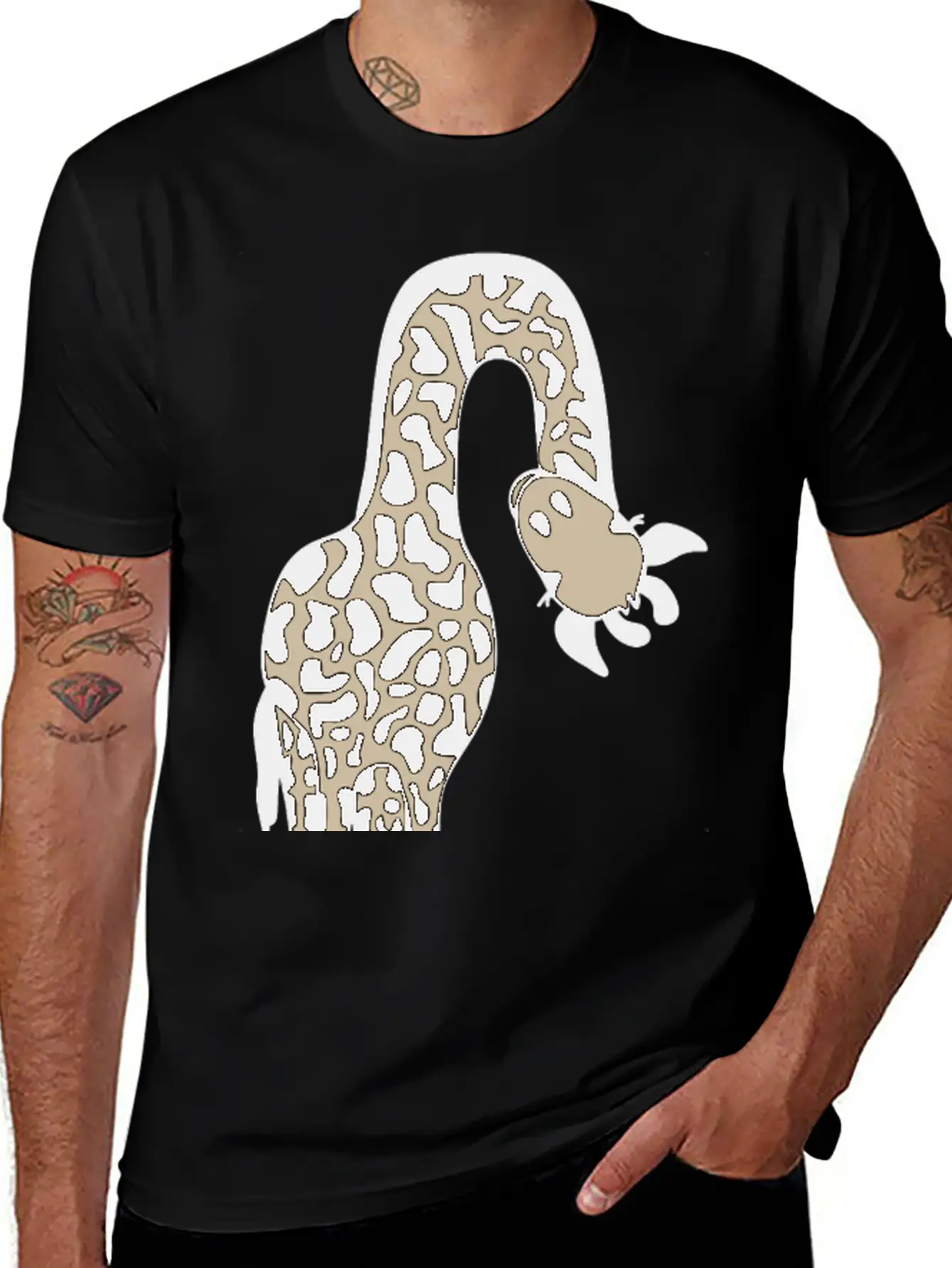 Giraffe Classic Cotton Tee – Unisex Comfort For Any Season