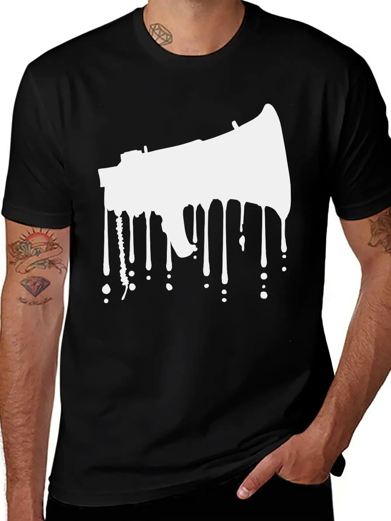 Graffiti Megaphone Propaganda Loudspeaker Breathable Soft Cotton T-Shirt – Timeless Casual Look