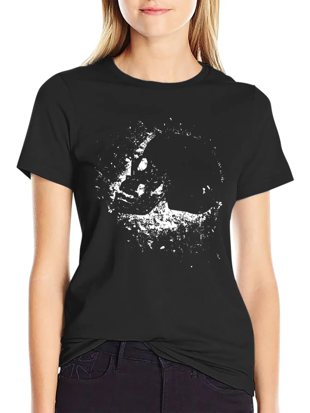 Graffiti Skull Grunge Cool Urban Motif Relaxed Everyday Tee – Lightweight And Durable Cotton