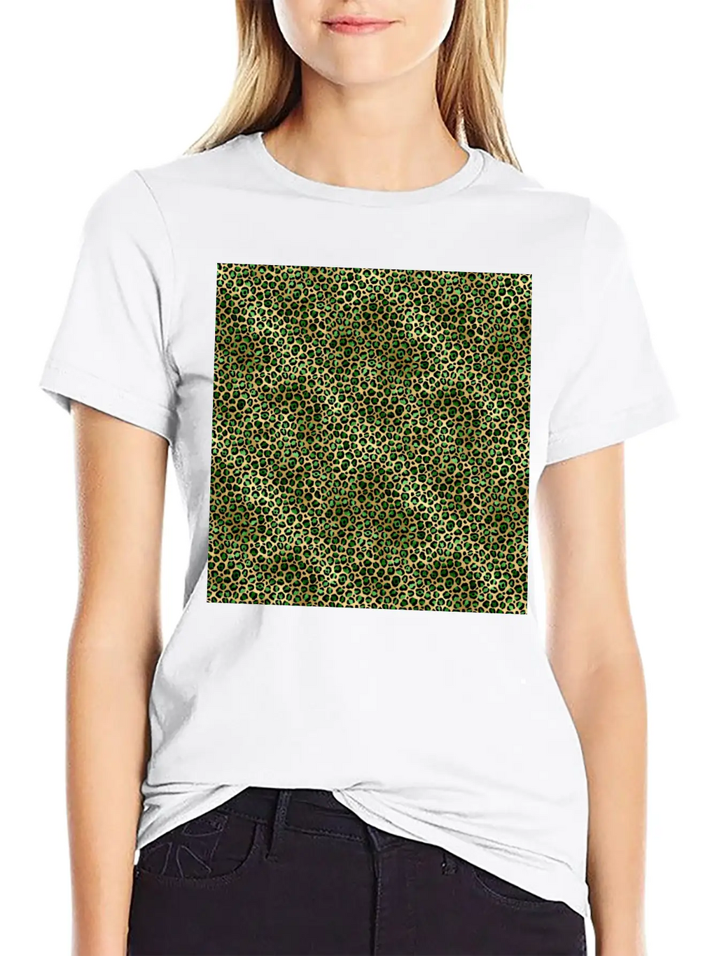 Green Gold Leopard Pattern Stylish Everyday T-Shirt – Unisex Basic Cotton Tee