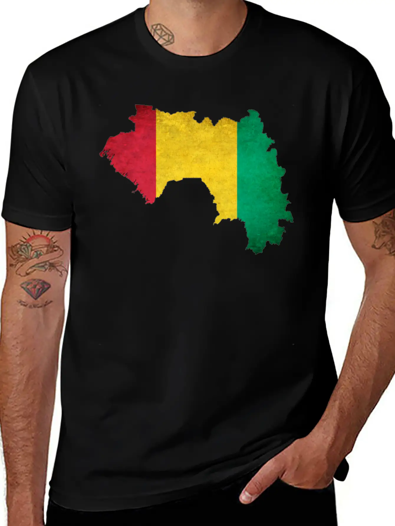 Guinea Flag Map Breathable Soft Cotton T-Shirt – Timeless Casual Look