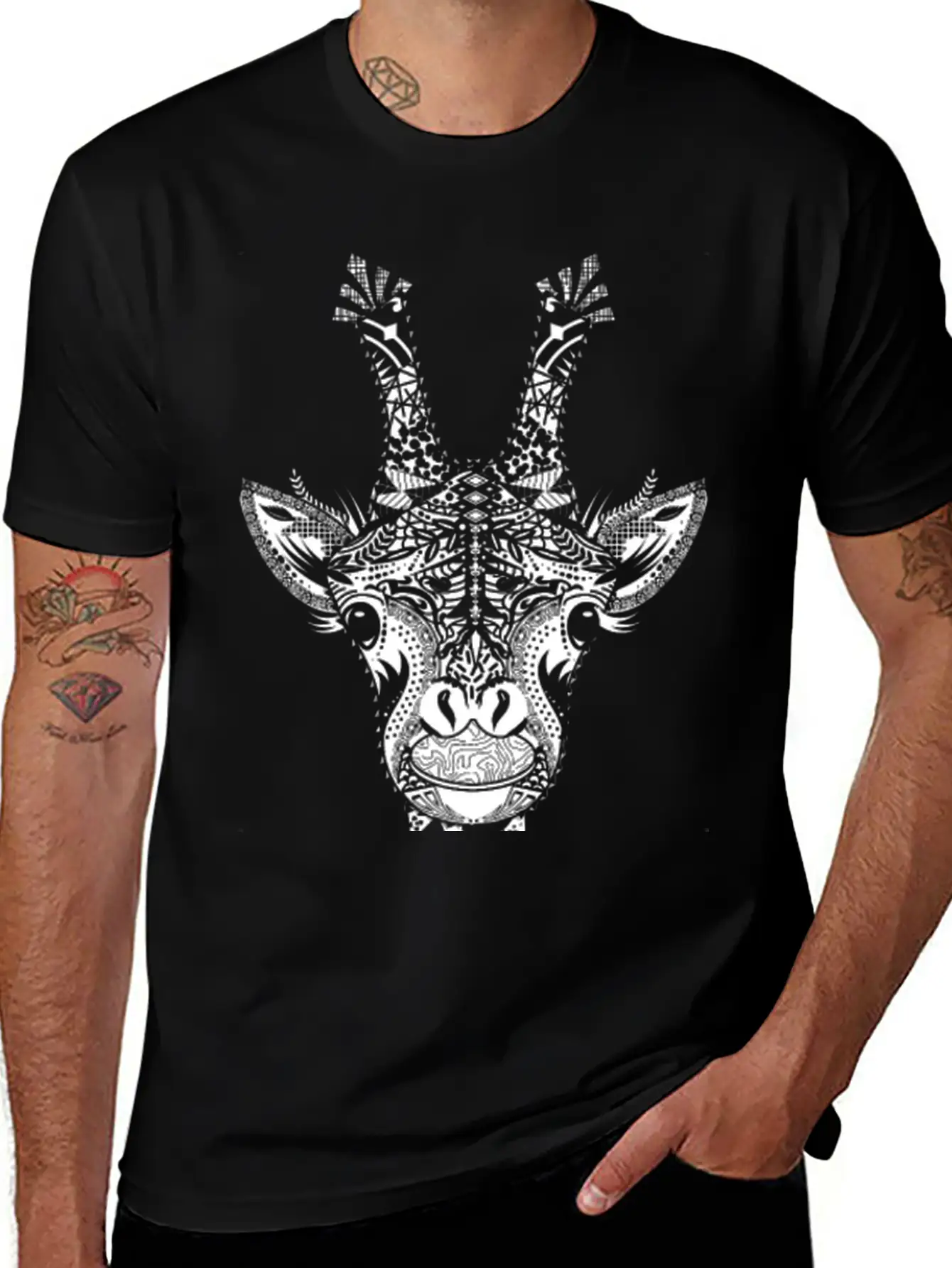 Head Of A Giraffe Stylish Everyday T-Shirt – Unisex Basic Cotton Tee