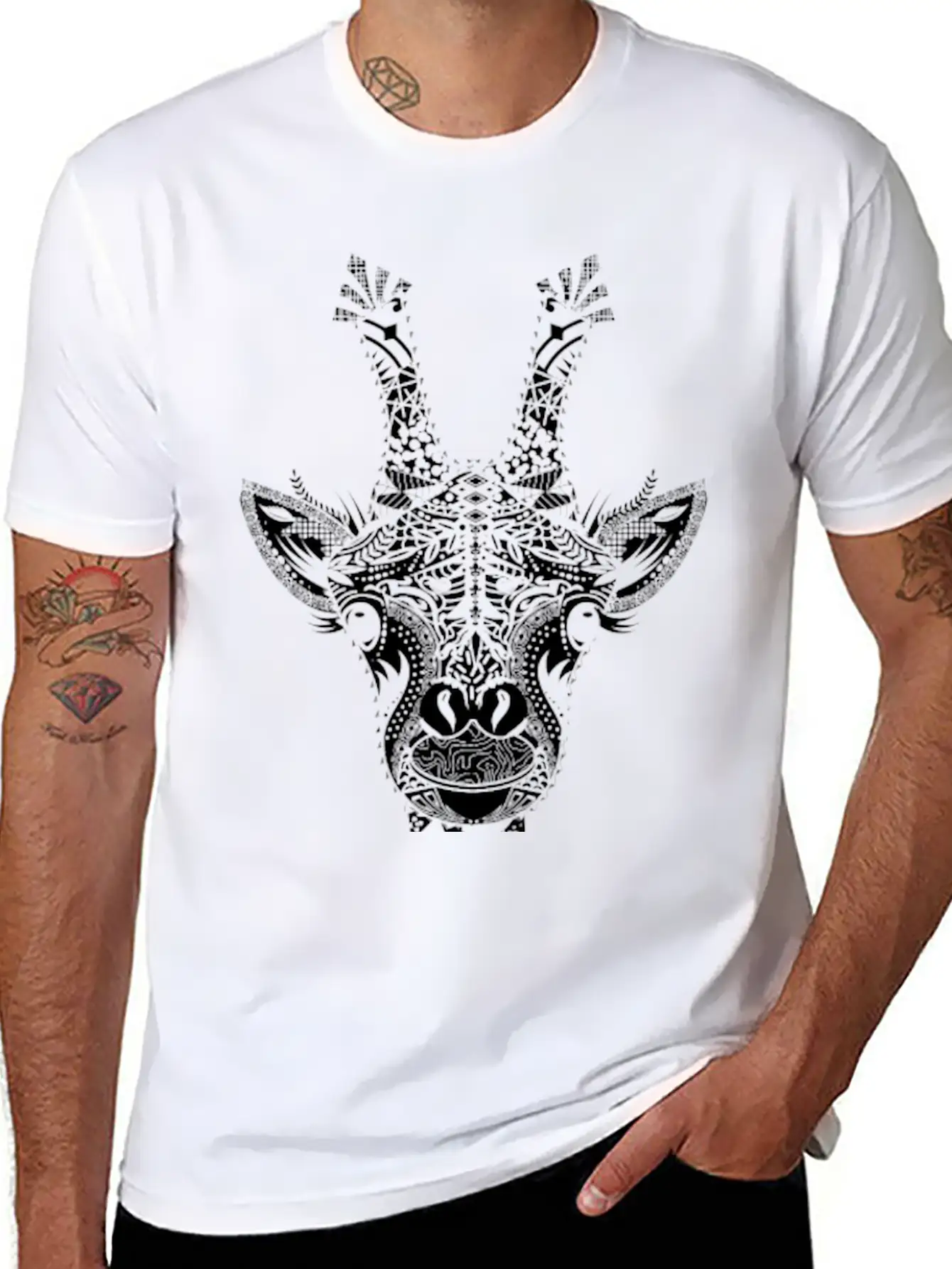 Head Of A Giraffe Stylish Everyday T-Shirt – Unisex Basic Cotton Tee