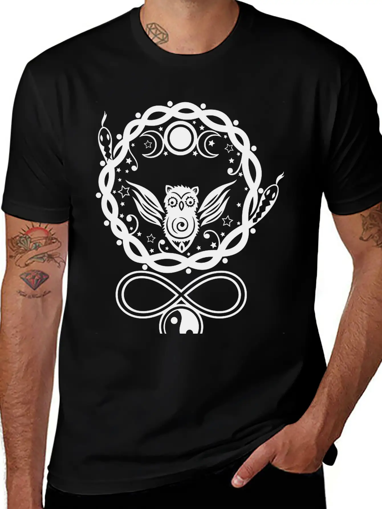 Hecate, Goddess Of The Moon. Basic Graphic T-Shirt – Daily Comfort In Soft Cotton