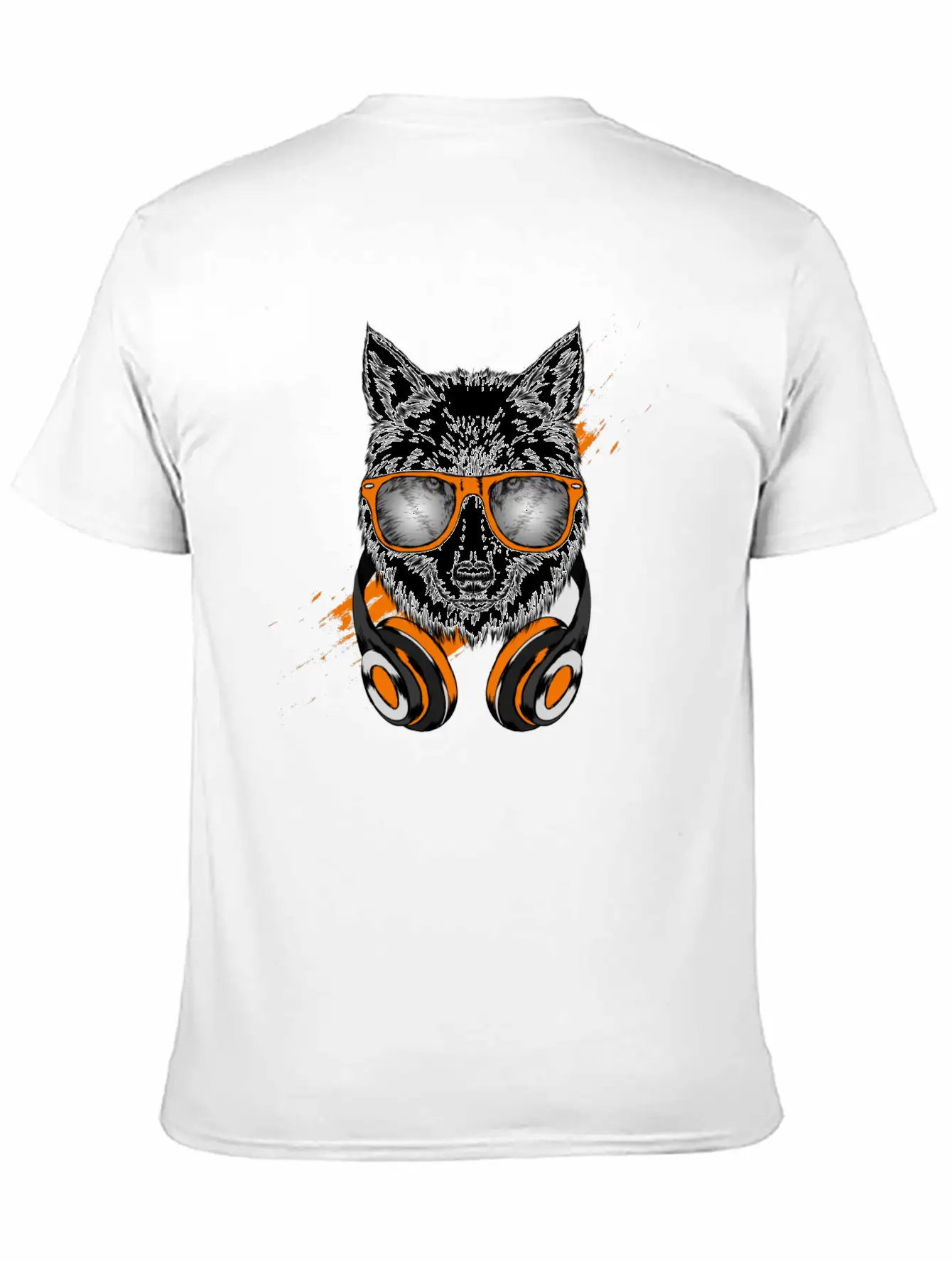 Hipster Wolf With Headphones Relaxed Everyday Tee – Lightweight And Durable Cotton