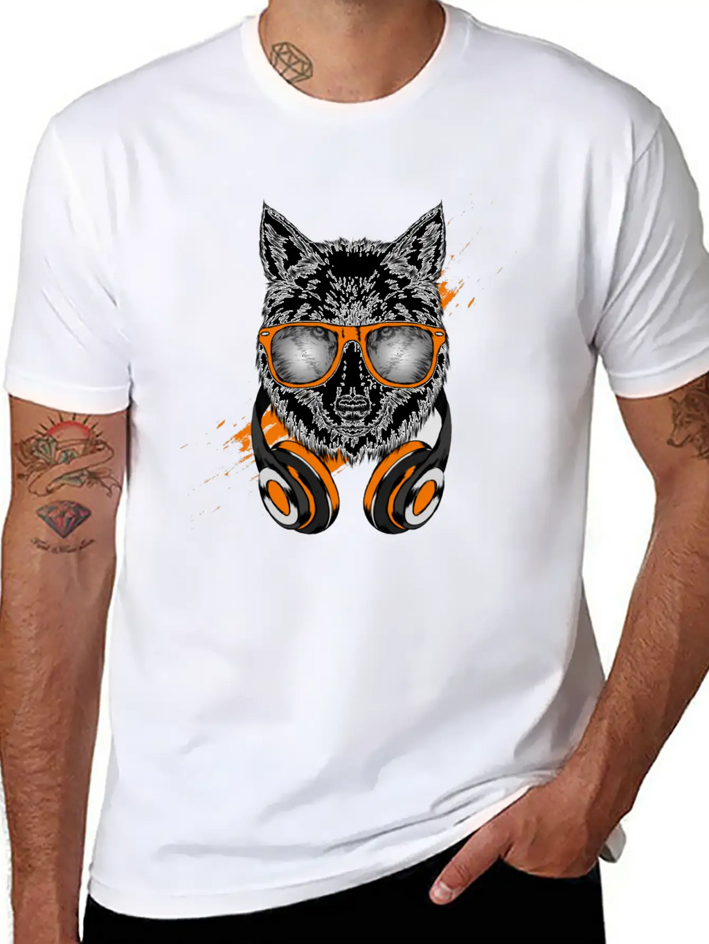 Hipster Wolf With Headphones Relaxed Everyday Tee – Lightweight And Durable Cotton