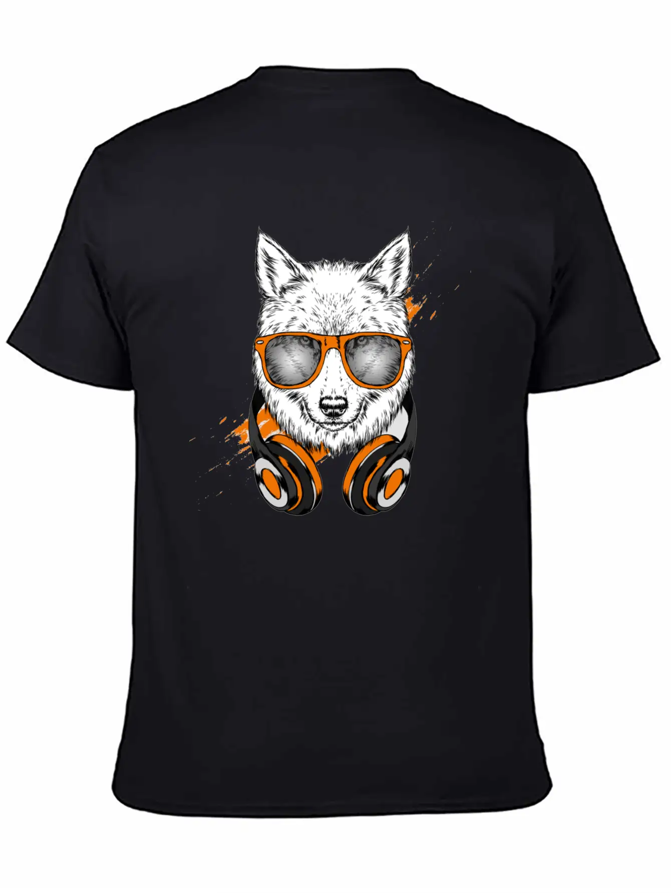 Hipster Wolf With Headphones Relaxed Everyday Tee – Lightweight And Durable Cotton