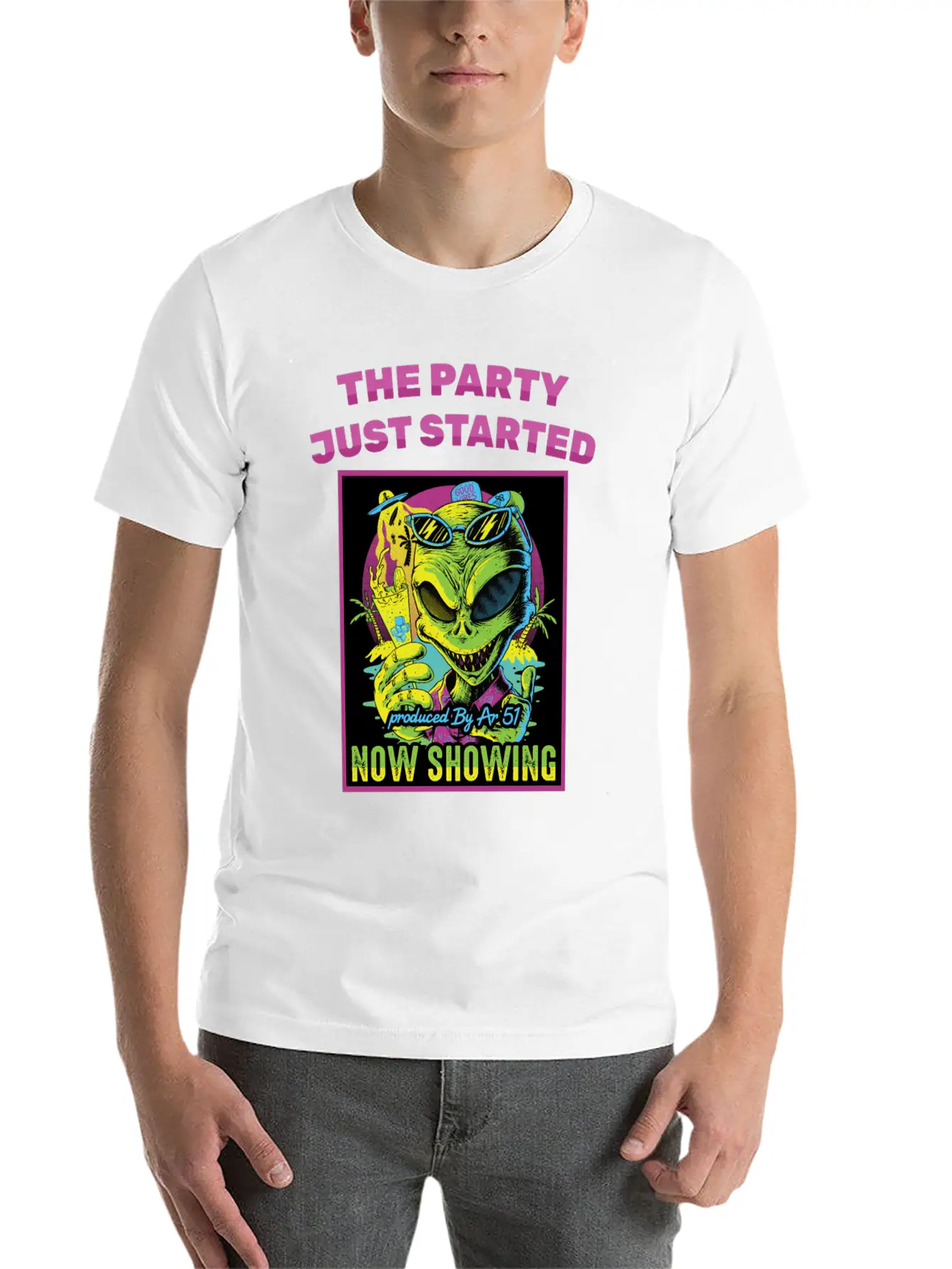 Horror Poster - The Party Just Started - Alien - Unisex Casual T-Shirt – Clean Design For Daily Comfort