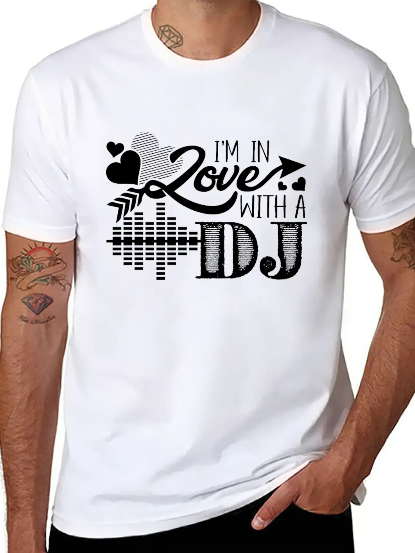 I'm In Love With A DJ Stylish Everyday T-Shirt – Unisex Basic Cotton Tee