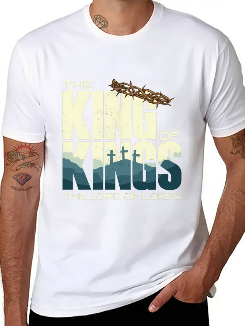 Jesus Is The King Of Kings Crucifion Cross Breathable Graphic T-Shirt – Perfect For Casual Days
