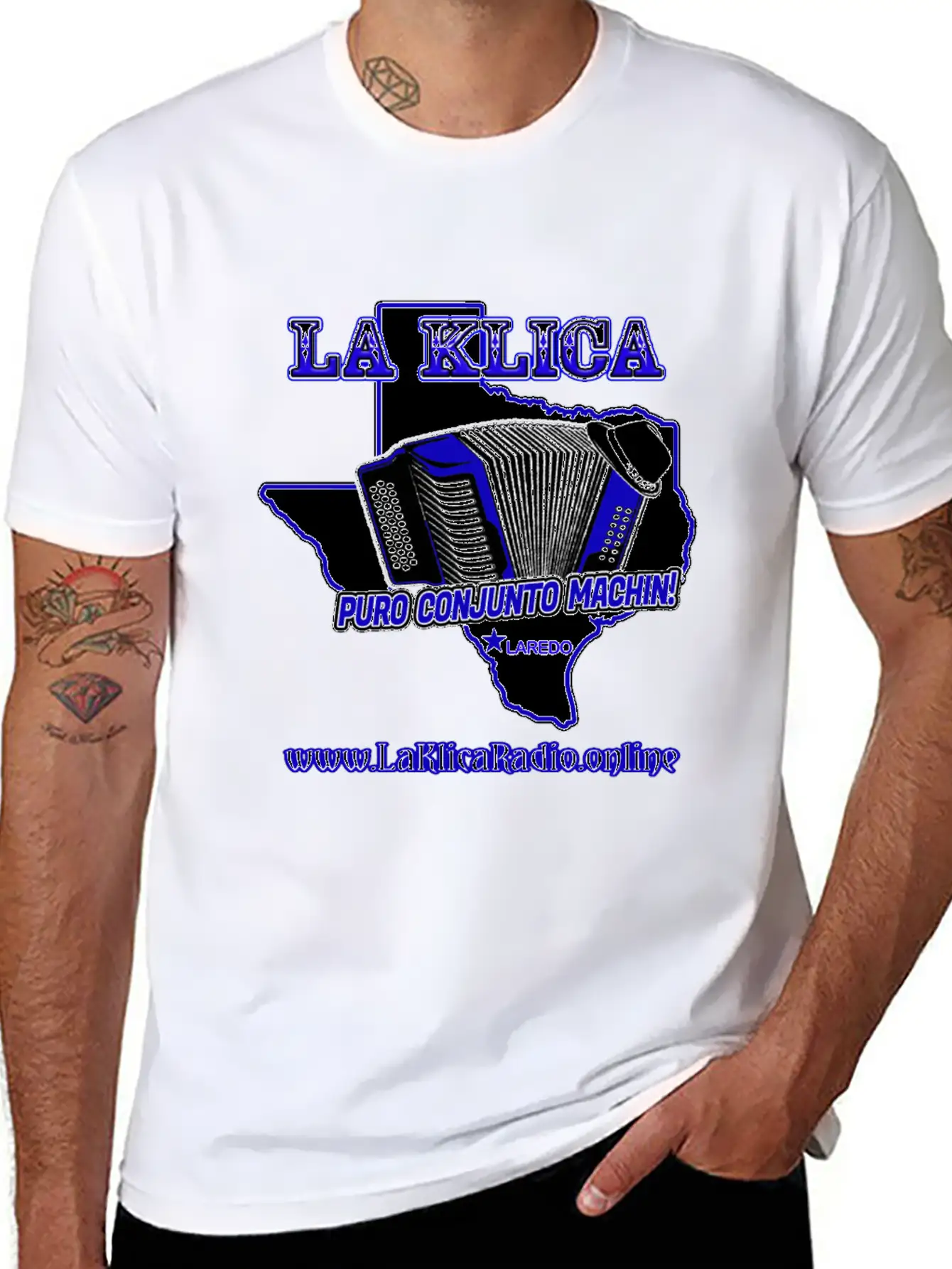 La Klica Radio Basic Graphic T-Shirt – Daily Comfort In Soft Cotton