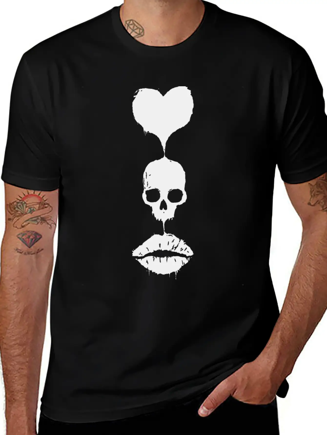 Love Skull Unisex Casual T-Shirt – Clean Design For Daily Comfort