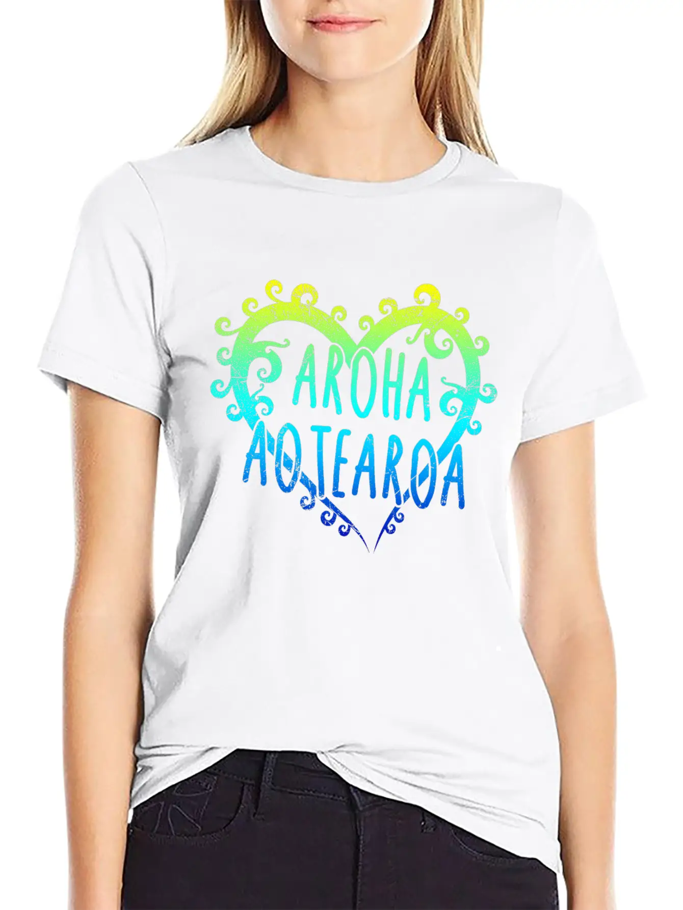 Maori Aroha Aotearoa Siver Fern Heart Gift Idea Essential Cotton Tee For Daily Outfits – Unisex Style