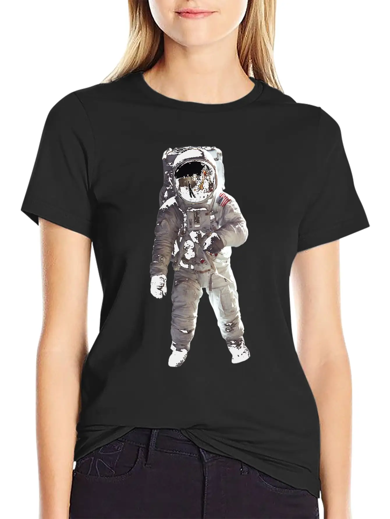 Moon Landing USA Space Astronaut Stylish Everyday T-Shirt – Unisex Basic Cotton Tee