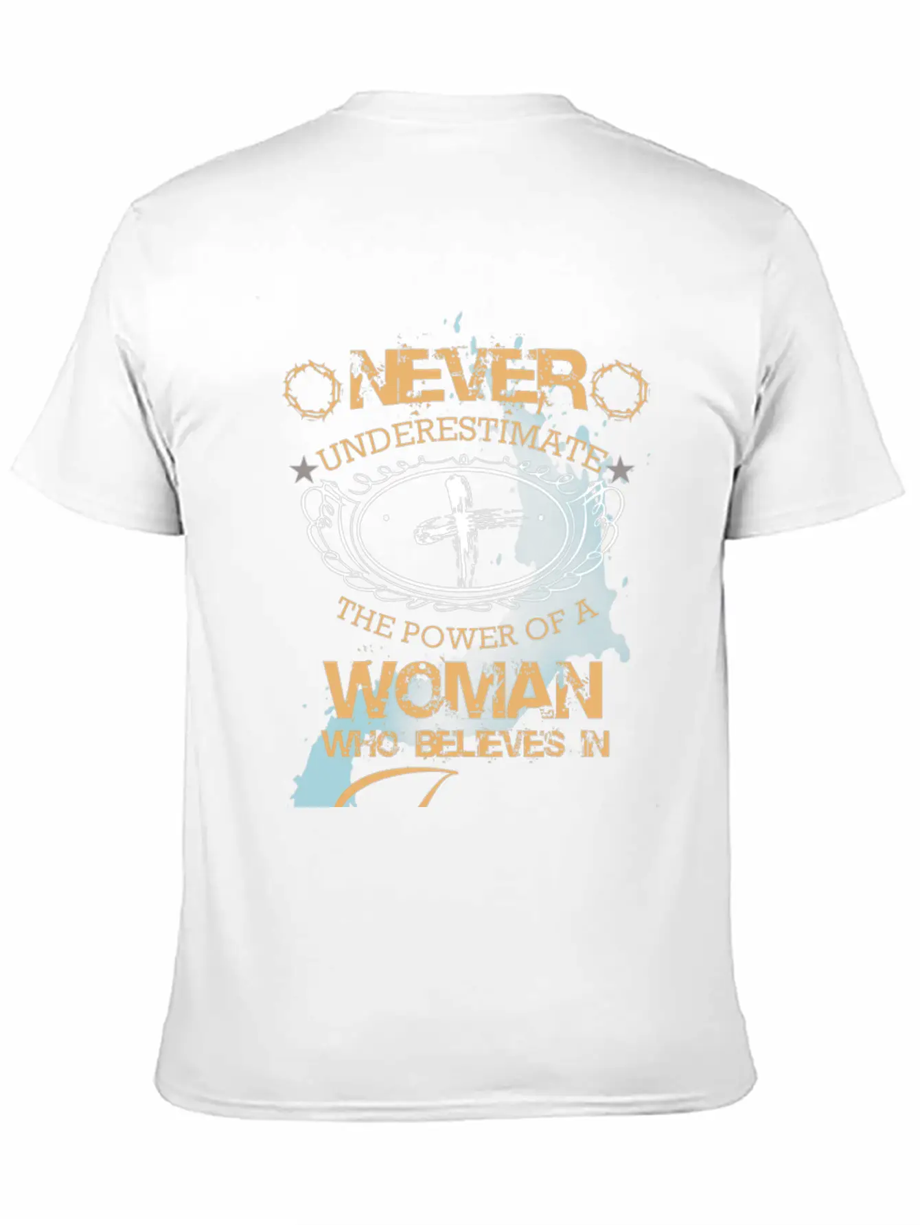NEVER UNDERESTIMATE THE POWER OF THE WOMAN Classic Cotton Tee – Unisex Comfort For Any Season