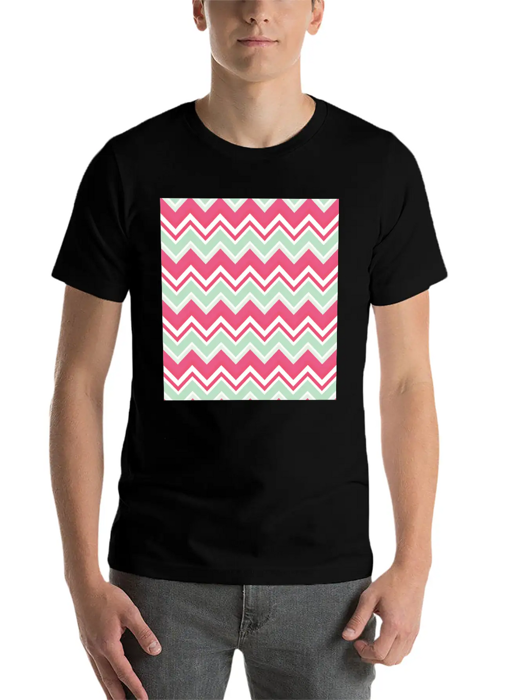 Pink Chevron Pattern Breathable Graphic T-Shirt – Perfect For Casual Days