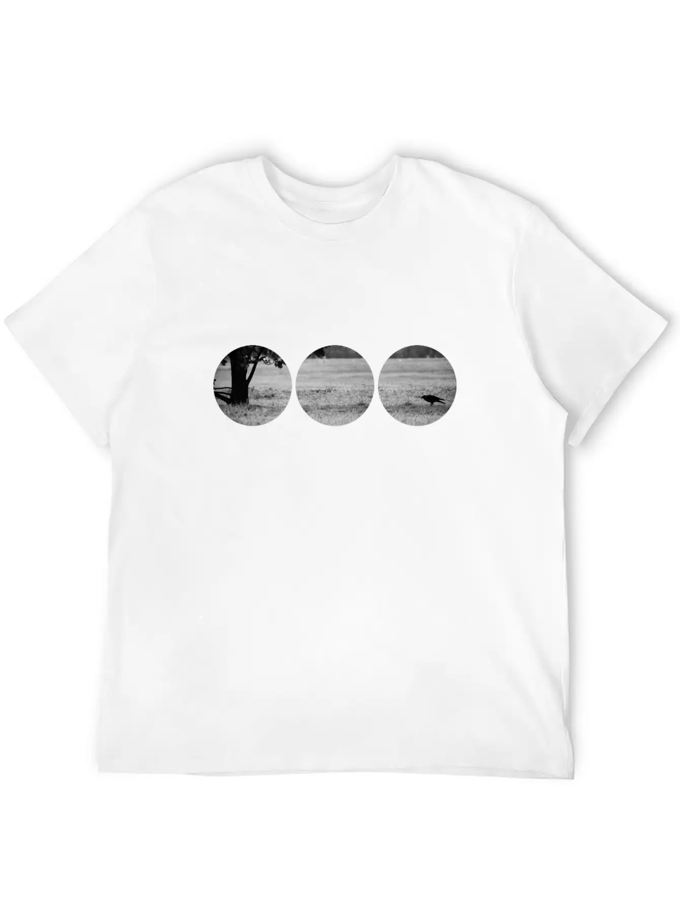 Raven On A Field In Circle Shapes Timeless Short Sleeve Tee – Comfy And Minimalist Design