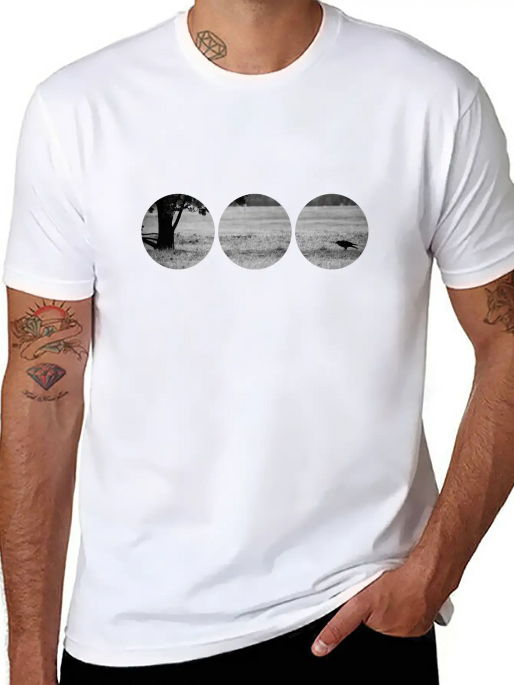 Raven On A Field In Circle Shapes Timeless Short Sleeve Tee – Comfy And Minimalist Design