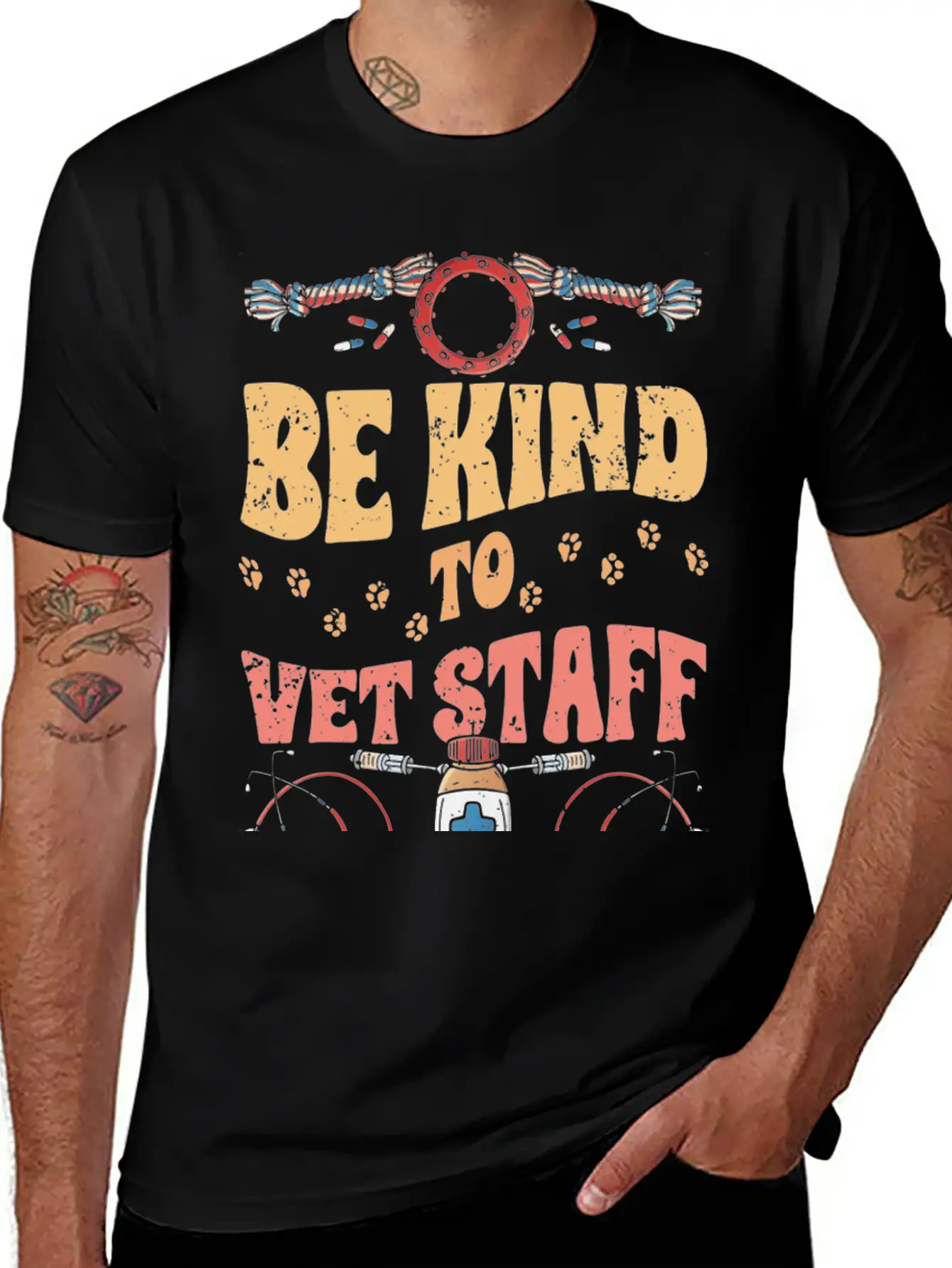 Retro Be Kind To Vet Staff Veterinary Medicine Unisex Casual T-Shirt – Clean Design For Daily Comfort
