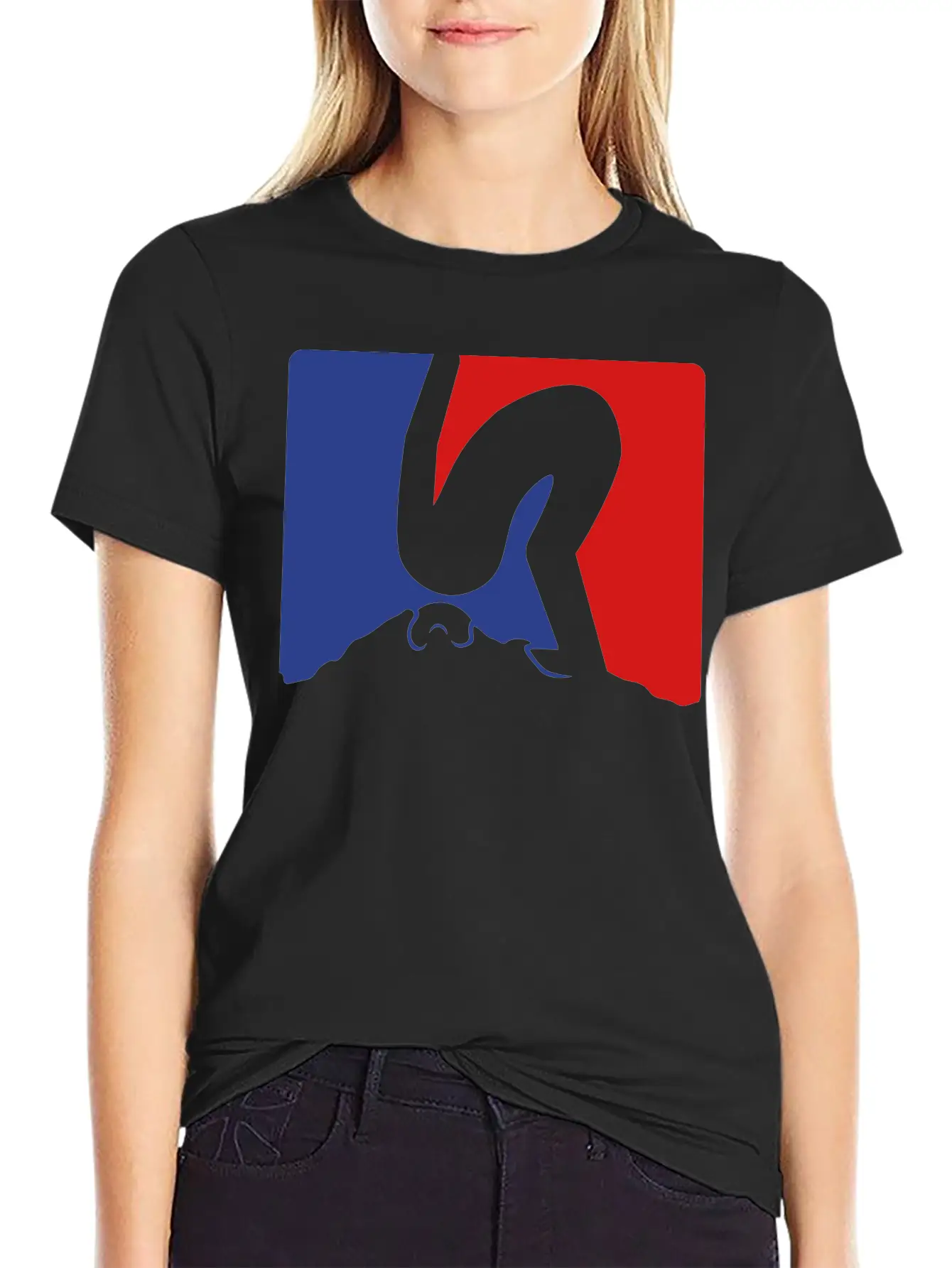 Rot Blau Design Kopf In Den Sand Stecken Nicht Auf Basic Graphic T-Shirt – Daily Comfort In Soft Cotton