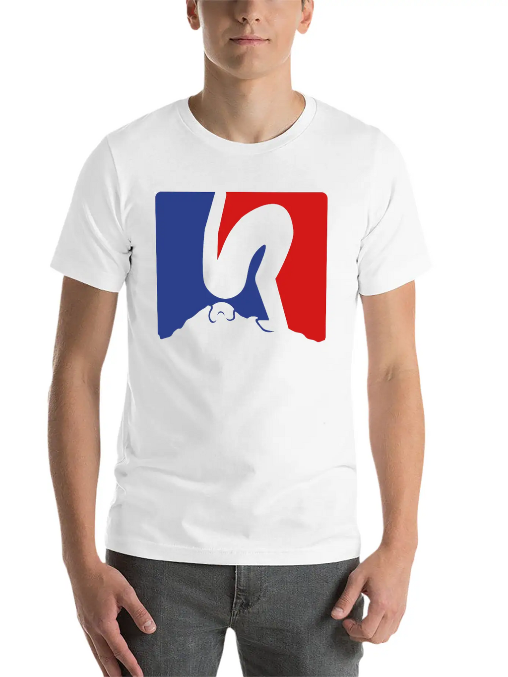 Rot Blau Design Kopf In Den Sand Stecken Nicht Auf Basic Graphic T-Shirt – Daily Comfort In Soft Cotton